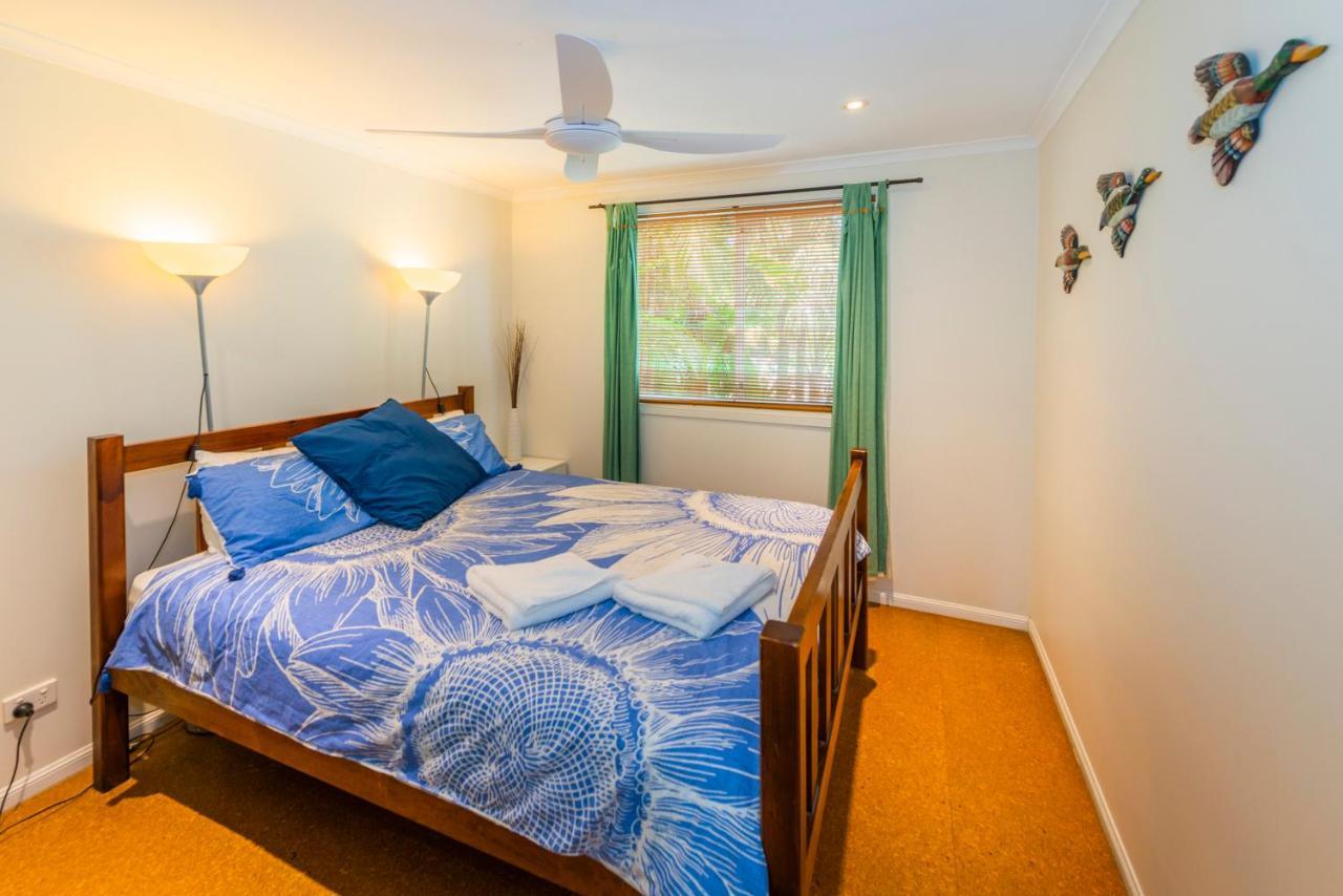 Safety Beach Bungalows Woolgoolga Bagian luar foto