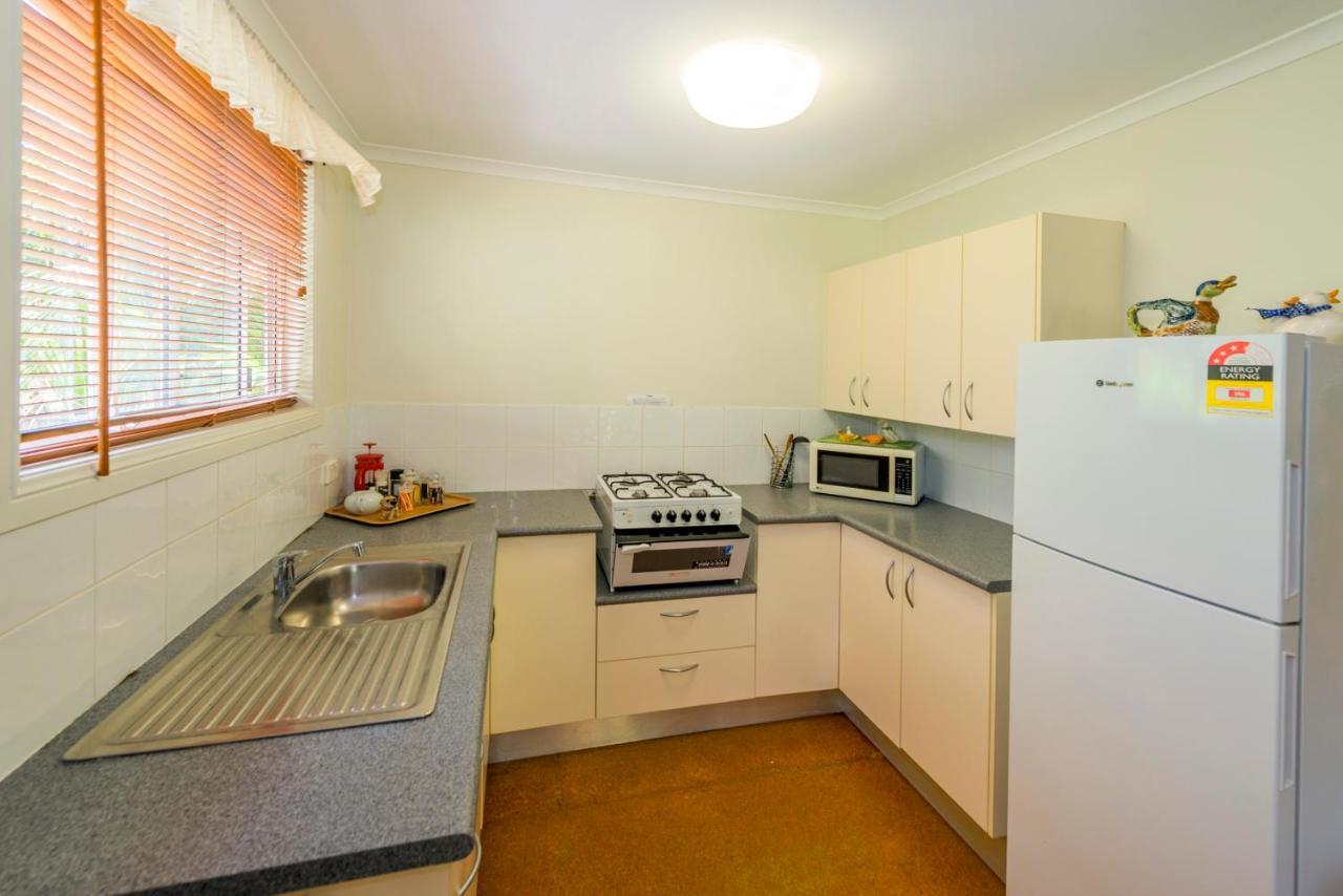 Safety Beach Bungalows Woolgoolga Bagian luar foto
