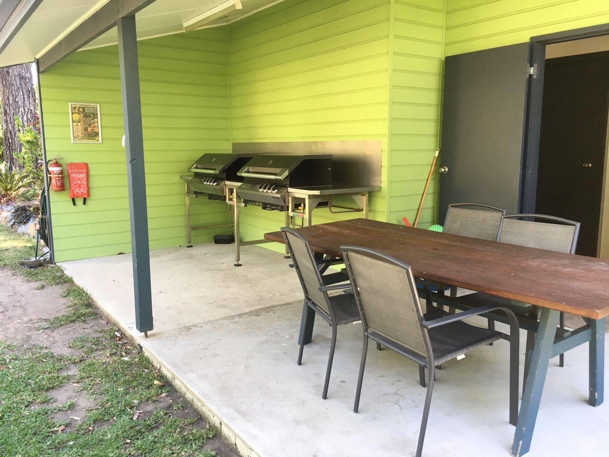 Safety Beach Bungalows Woolgoolga Bagian luar foto